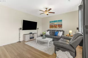 1228 W 16th Ave, La Center, WA 98629 - Photo 16