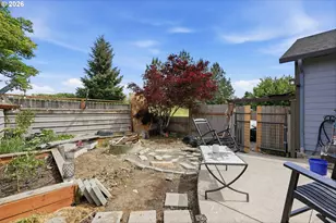 1701 Webb Lake Dr, Silverton, OR 97381 - Photo 24