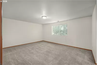 1901 SE 177th Ave, Portland, OR 97233 - Photo 16