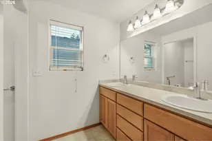1901 SE 177th Ave, Portland, OR 97233 - Photo 18