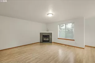 1901 SE 177th Ave, Portland, OR 97233 - Photo 4