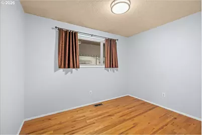 1386 Umpqua Rd, Woodburn, OR 97071 - Photo 16