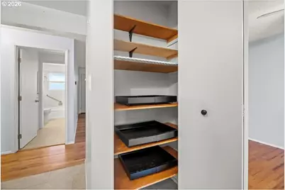 1386 Umpqua Rd, Woodburn, OR 97071 - Photo 14