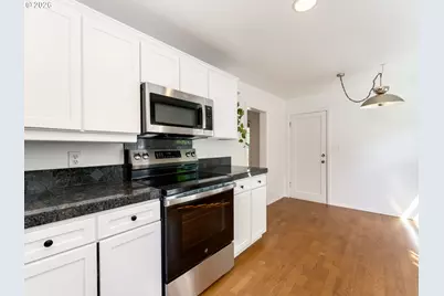 4001 NW Grant St, Vancouver, WA 98660 - Photo 14