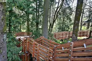 11830 NW Holly Springs Ln, Portland, OR 97229 - Photo 38