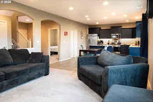 792 S 52nd Pl, Springfield, OR 97478 - Photo 6