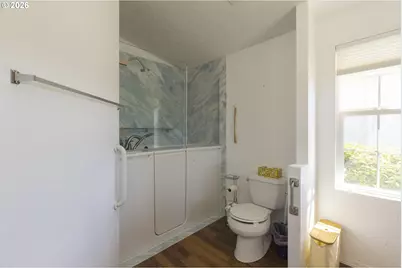 11584 SW Royal Villa Dr, Portland, OR 97224 - Photo 22