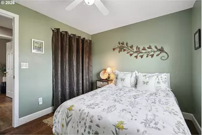 1882 SW Spence Ave, Troutdale, OR 97060 - Photo 20