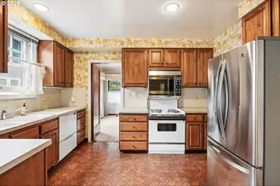 5809 SE Taylor St, Portland, OR 97215 - Photo 12