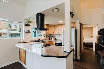 1620 16th Ave, Albany, OR 97321 - Photo 2