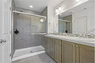 1121 N Auburn Pl, Ridgefield, WA 98642 - Photo 24