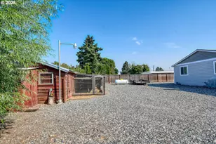 256 NW Jewell Ct, Irrigon, OR 97844 - Photo 36