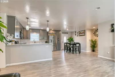 256 NW Jewell Ct, Irrigon, OR 97844 - Photo 6