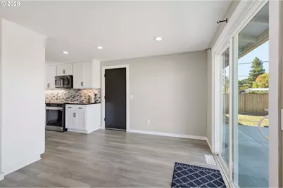 34121 El Manor Ave, Eugene, OR 97405 - Photo 14