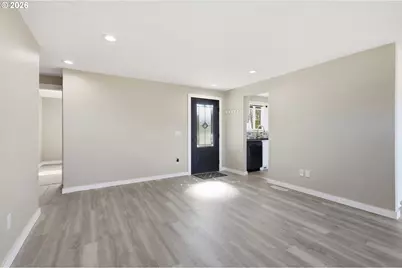 34121 El Manor Ave, Eugene, OR 97405 - Photo 12