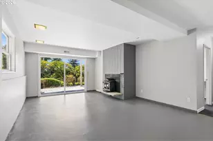 10435 SW 63rd Dr, Portland, OR 97219 - Photo 24