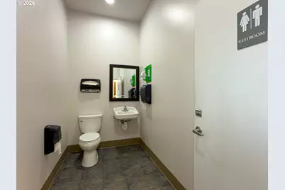 805 Hwy 101, Bandon, OR 97411 - Photo 24