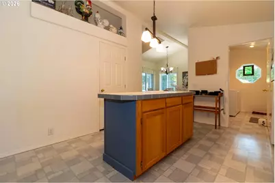 512 Robin Ln, Florence, OR 97439 - Photo 18