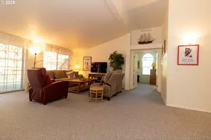 512 Robin Ln, Florence, OR 97439 - Photo 20