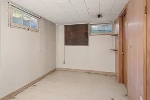 10426 SE Lincoln Ct, Portland, OR 97216 - Photo 28