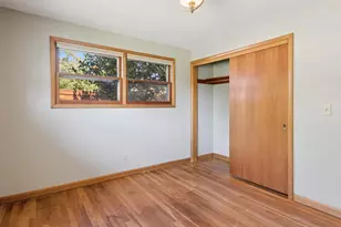 10426 SE Lincoln Ct, Portland, OR 97216 - Photo 20