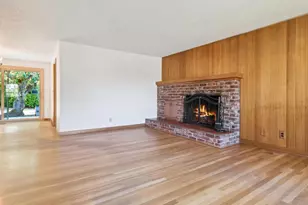 10426 SE Lincoln Ct, Portland, OR 97216 - Photo 6
