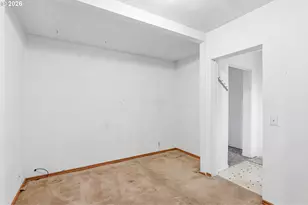 12510 SE Raymond St, Portland, OR 97236 - Photo 16