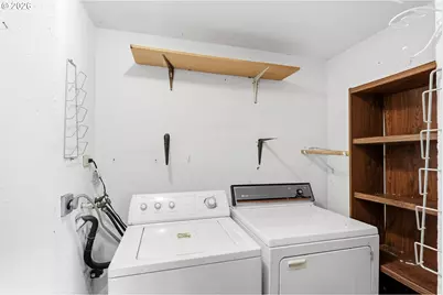 12510 SE Raymond St, Portland, OR 97236 - Photo 18