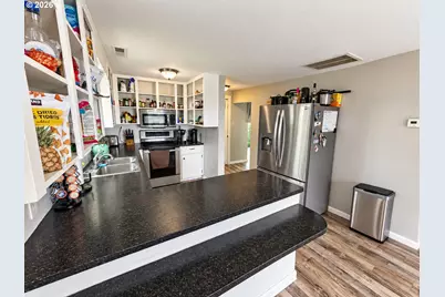 75101 Townsend Rd, Rainier, OR 97048 - Photo 8