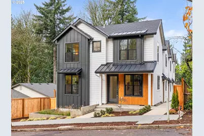 5213 SW Vacuna St, Portland, OR 97219 - Photo 1