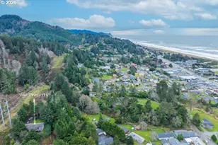 94268 6th St, Gold Beach, OR 97444 - Photo 36
