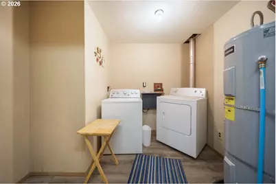 94268 6th St, Gold Beach, OR 97444 - Photo 30
