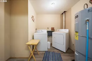 94268 6th St, Gold Beach, OR 97444 - Photo 30
