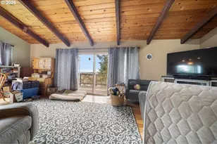 94268 6th St, Gold Beach, OR 97444 - Photo 20