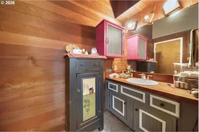 94268 6th St, Gold Beach, OR 97444 - Photo 20