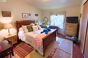 1118 W C Ave, La Center, WA 98629 - Photo 12