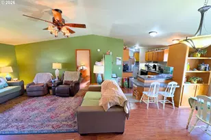 1118 W C Ave, La Center, WA 98629 - Photo 4