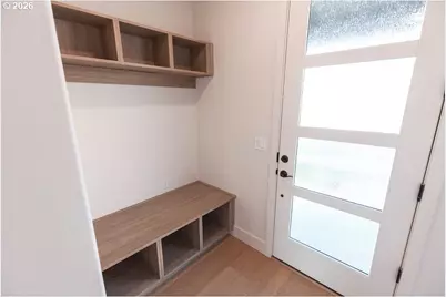 16009 Barlow Trail Ln, Oregon City, OR 97045 - Photo 2