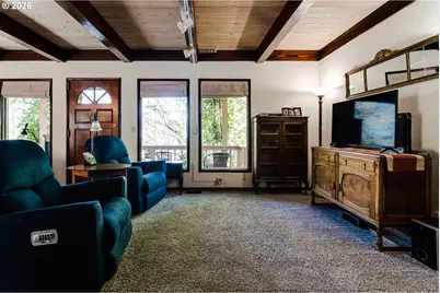 26408 Crow Rd, Eugene, OR 97402 - Photo 6