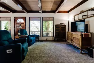 26408 Crow Rd, Eugene, OR 97402 - Photo 6