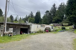61772 Ross Inlet Rd, Coos Bay, OR 97420 - Photo 2