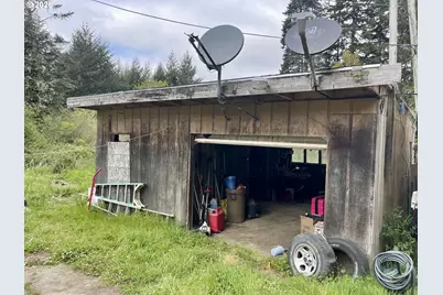 61772 Ross Inlet Rd, Coos Bay, OR 97420 - Photo 4