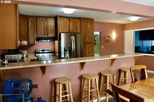 400 W 6th St, The Dalles, OR 97058 - Photo 16