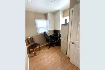 400 W 6th St, The Dalles, OR 97058 - Photo 20