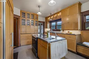 2747 NE 15th Ave, Portland, OR 97212 - Photo 12