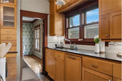 2747 NE 15th Ave, Portland, OR 97212 - Photo 14