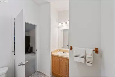 545 Queens Ave, Lakeside, OR 97449 - Photo 12