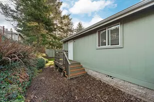 545 Queens Ave, Lakeside, OR 97449 - Photo 22