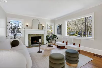 4313 NE Hazelfern Pl, Portland, OR 97213 - Photo 4