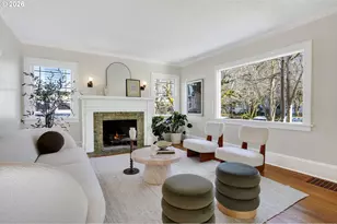 4313 NE Hazelfern Pl, Portland, OR 97213 - Photo 4